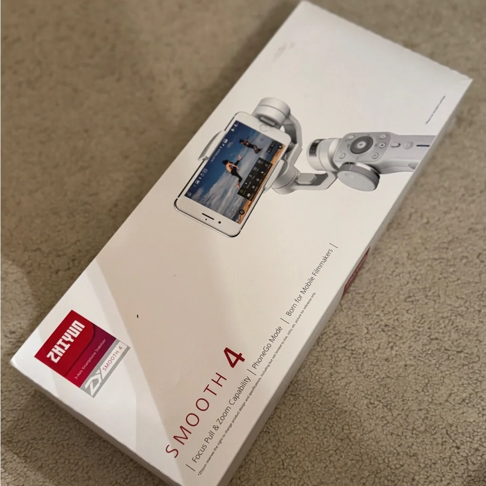 Used little. Smooth 4 White Smartphone Gimbal